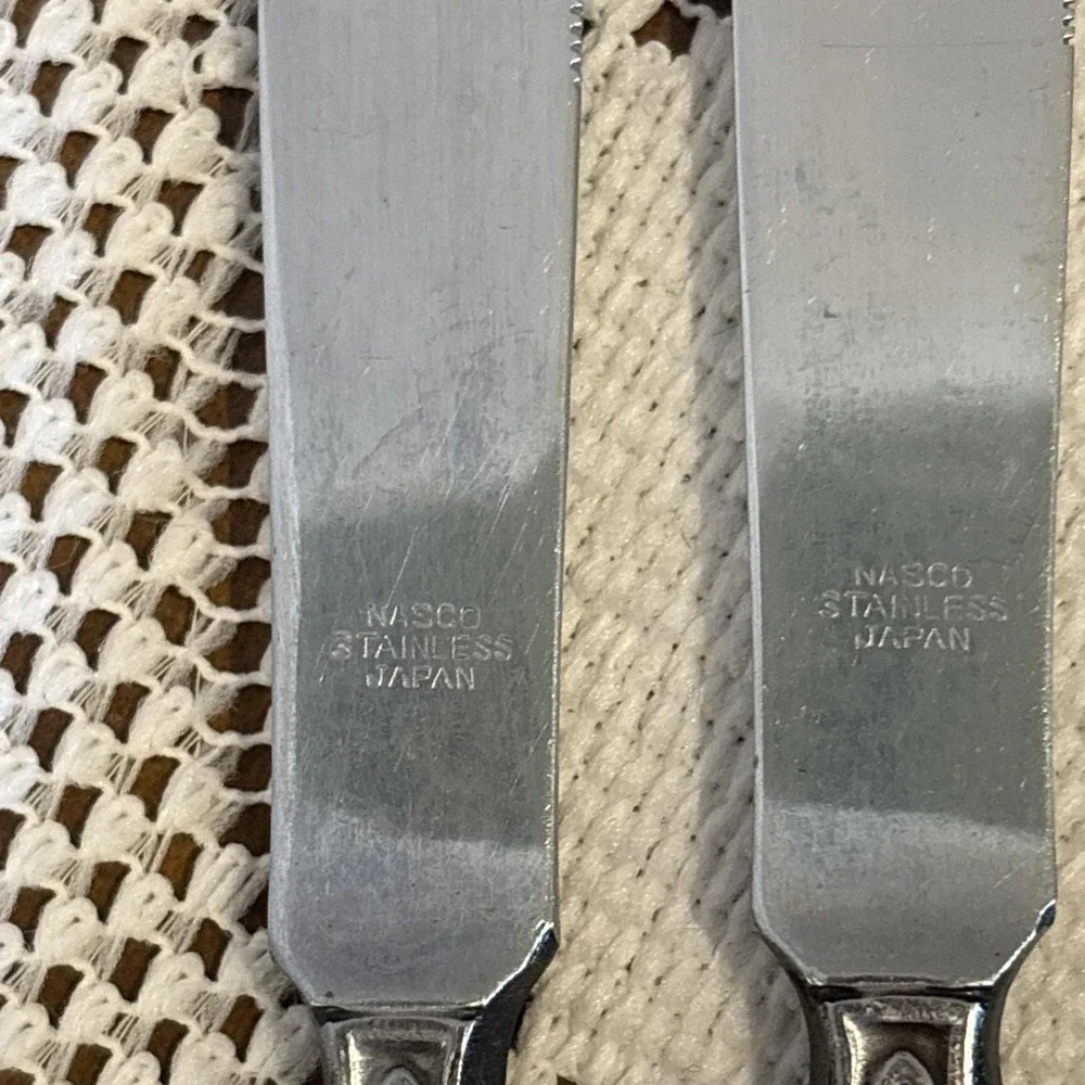 vintage National Silver Company stainless steel steak knives. 